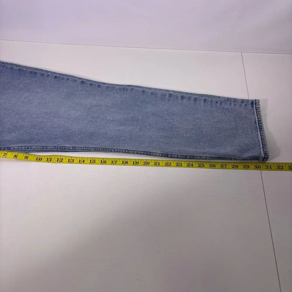 NWT Abercrombie & Fitch 90s Slim Straight Ultra High Rise Jeans Size 37 T9